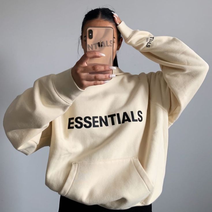 Essientials™ | Comfy hoodie